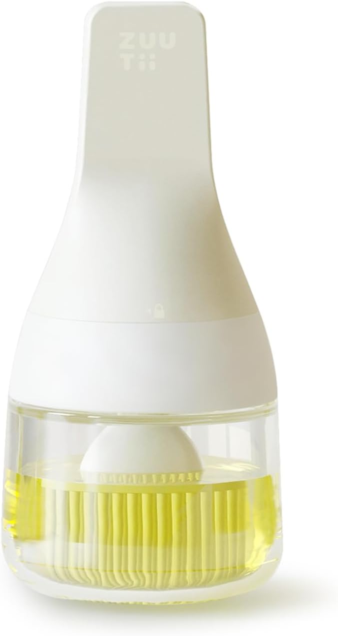 Zuutii Oil Dispenser with Silicone Brush for Cooking,Glass Oil Bottle with Heat Resistant Basting Brushes for Baking, Food Brush for Grilling, Butter, BBQ Sauce，Dishwasher Safe,4.4oz,Light Cream