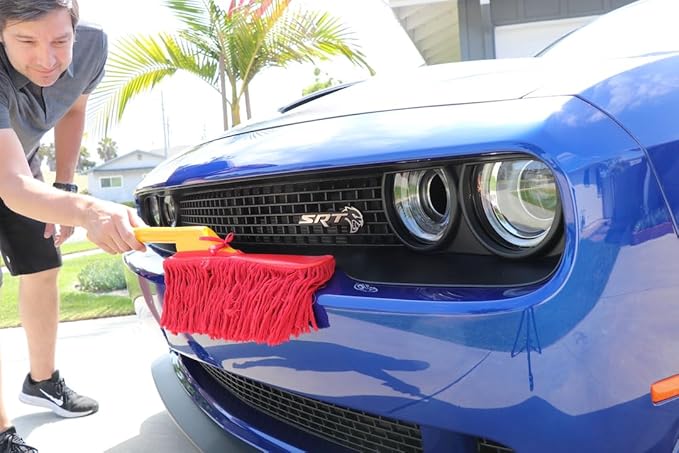California Car Duster 62442 Standard Car Duster with Wooden Handle,Red
