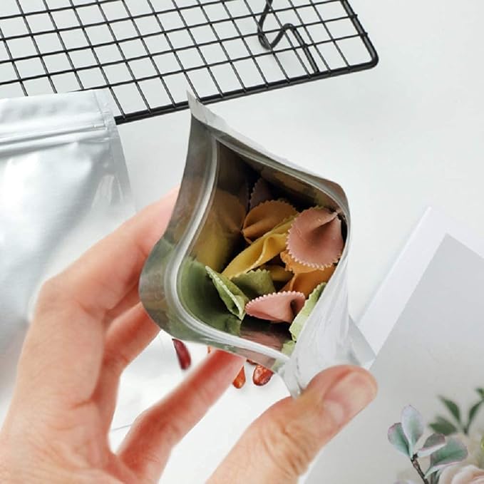 100 Pack Mylar Bags for Food Storage 4 x 7 Inch Resealable Smell Proof Bags Aluminum Foil Packaging Pouch Bag Silver