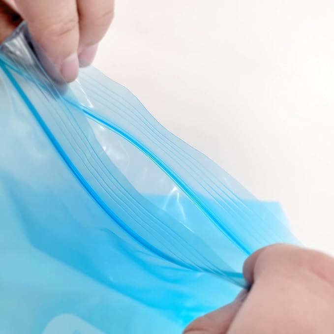 Small Freezer Bags - Airtight Zip Closure - Easily Preserve Your Food - Convenient Dispenser - 20 Units, Blue, 17 x 25 cm