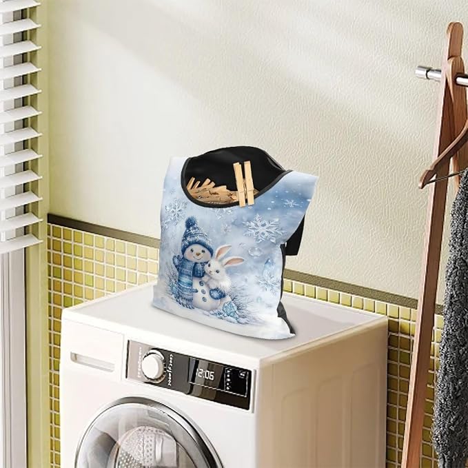 Winter Snowman Adjustable Door-Hanging Laundry Clothespin Bag Bunny Clothespin Storage Bags Laundry Clothespins Bag, Hanging Storage Organizer with Hanging Rope for Home Outdoor