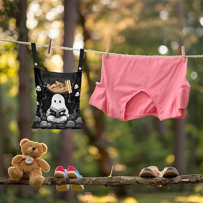 Cute Ghost Clothespin Bag Clothes Pin Hanging Bag Clothespin Bag with Hanging Hook 12 x 14.6 Inch Laundry Clothes Pin Holder Waterproof Clothes Pin Hanging Bag Clothespin Storage