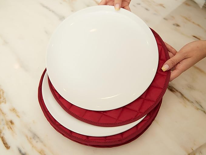 Covermates Keepsakes Dish Storage Case – Padded China & Dinnerware Organizer, Quilted Polyester Protection, ID Window, Zipper Closure, Machine Washable, Red