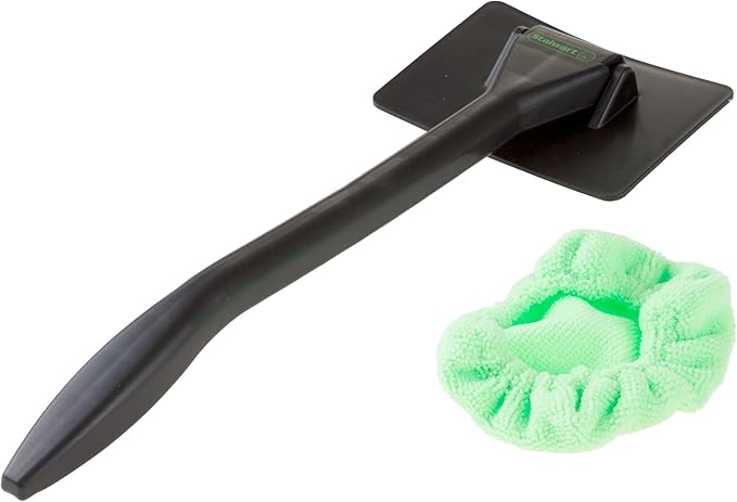 Windshield and Window Cleaner - Machine-Washable Microfiber Cloth Tool on Handle with Pivoting Head for Cleaning Car and RV Glass by Stalwart (Green)