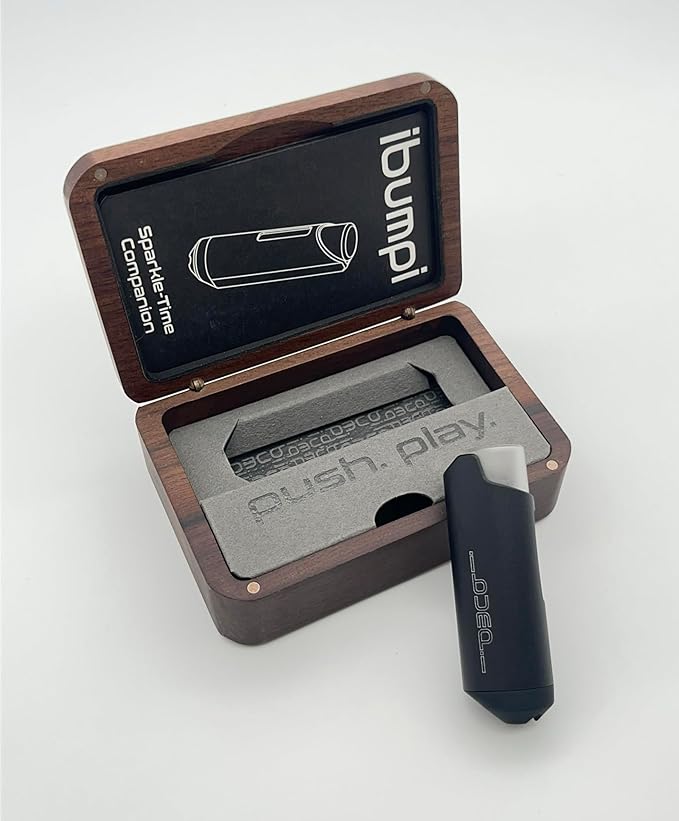 v1.5 Portable Spice Dispenser with Built-In Straw