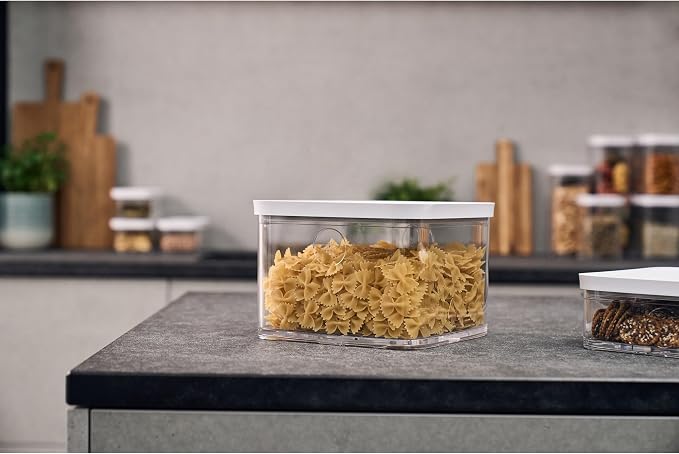 ZWILLING Fresh & Save Cube Box, Plastic, Airtight Dry Food Storage Container, Large Tall Cube, 2L Container, 4.2-qt