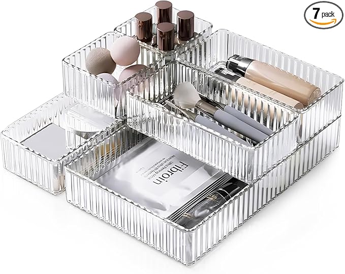 HOTOOLME 7PCS Clear Drawer Organizers Bins, 4 Size Stackable Makeup Drawer Organizer, Desk Plastic Drawer Storage Trays, Bathroom Drawer Storage for Cosmetics, Office Supply, Kitchen Utensils