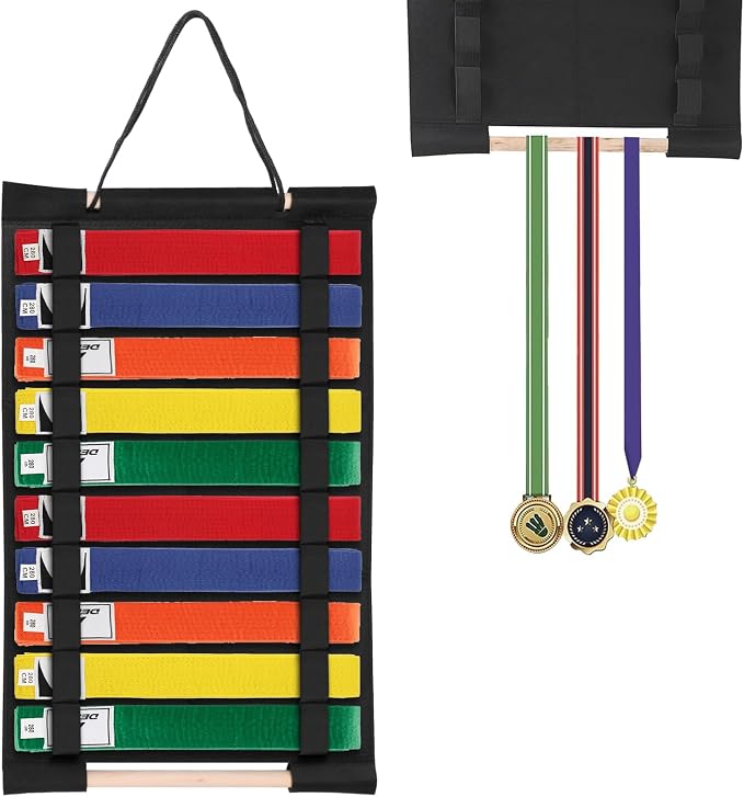 JUXYES Wall Hanging Martial Arts Belts Organizer, Portable Karate Belt Display Holder with Medals Hanging Stick, Lightweight Hanging Taekwondo Belt Display Holder for Martial Arts Learner