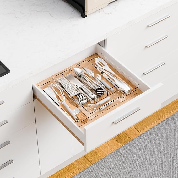 Yieach Clear Expandable Silverware Drawer Organizer,9.4-15.6In Adjustable Silverware Tray for Drawer,Acrylic Kitchen Utensil Drawer Organizer for Cutlery,Flatware Organizers and Fork and Spoon Holder