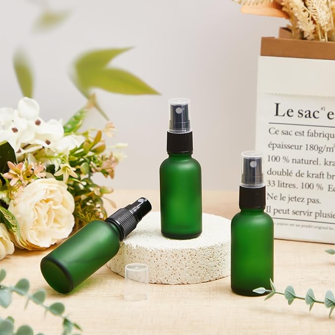 Roshtia 30 Pcs Glass Spray Bottle Clear Empty Bottles Small Refillable Reusable Perfume Bottle with Fine Mist Sprayer Pump for Face Body Travel(1 oz,Green)