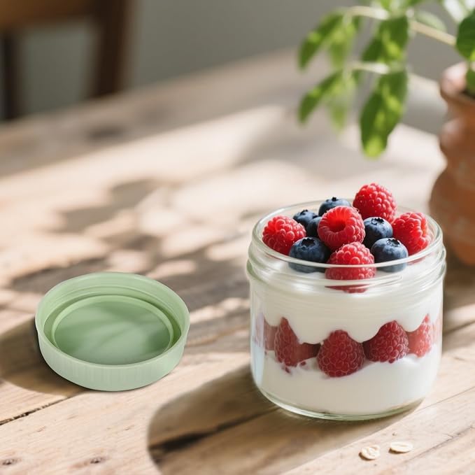 SHOWIN Overnight Oats Containers with Lids, 10oz Glass Jars with Lids 2 pcs, Light Green, Wide Mouth Mason jars for Salad, Yogurt, Snacks, Meal Prep