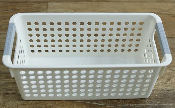Basicwise Set of 3 White Rectangular Plastic Storage Basket with Easy-Grip Handles Ventilated Organizer Bin for Bathroom Pantry Closet Laundry Kitchen Shelf Countertop & Home Organization Essentials