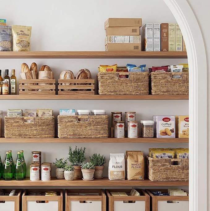 StorageWorks Extra Large Wicker Baskets for Storage, Water Hyacinth Storage Baskets for Shelves, Decorative Basket, Natural, 1-Pack, 16½" x 13" x 7½"