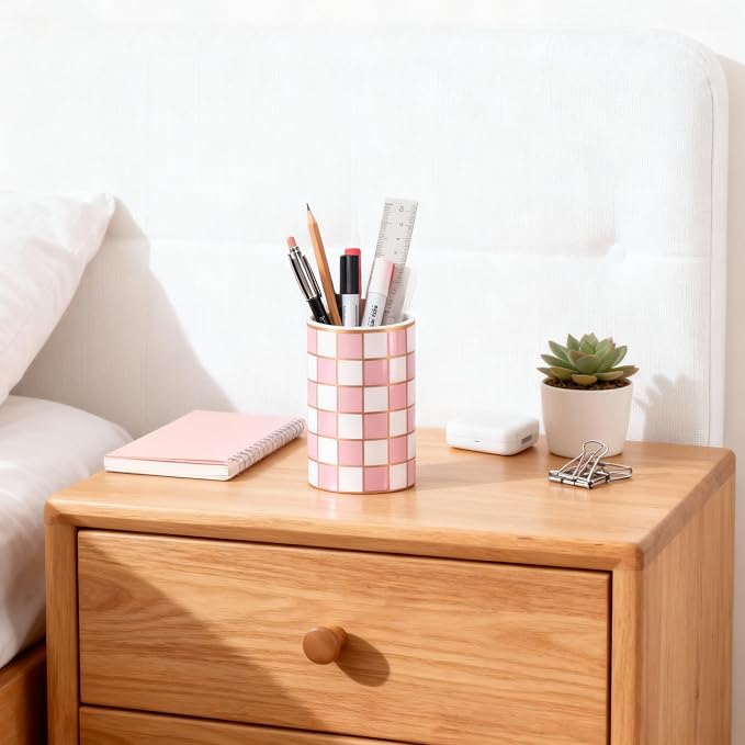 Ceramic Checkered Pen Holder For Desk,Cute Stand Black And White Pencil Cup,Durable Ceramic Pencil Cup, Decorative Makeup Brush Holder Cup, Stationery Holder for Office, School, Home (Pink)
