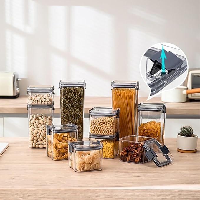 Cetomo 5.6Cup Sealed Food Storage Container, Fridge Organizer Bins with Clips for Kitchen, Freezable Airtight Leak-Proof Stackable Plastic Clear