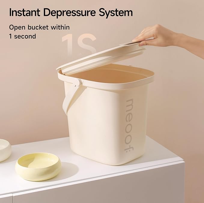 Vacuum Pet Food Storage Airtight Dry Pet Food Bucket 13L/15 lb Dog Food Storage Container for Dogs Cats Small Animals Rechargeable Sealed Storage Bin with Scoop Keep Pet Food Fresher