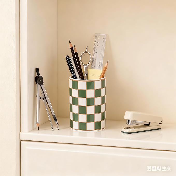Ceramic Checkered Pen Holder For Desk,Cute Stand Black And White Pencil Cup,Durable Ceramic Pencil Cup, Decorative Makeup Brush Holder Cup, Stationery Holder for Office, School, Home (Green)