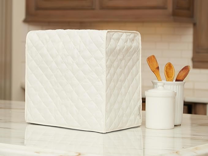Covermates Keepsakes Air Fryer Cover – Quilted Deep Fryer Appliance Protector for Kitchen Counter Storage – Dust & Stain Resistant – Washable Slip-On Design, Cream