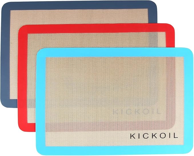 Small Silicone Baking Mats Quarter Sheet Non Stick Reusable Silicone Oven Liners, BPA Free, Food Grade Baking Mats for Cookies, Macarons Bread & Pastry, Toaster Pad Set of 3 Pack 11.6'' x 8.5''