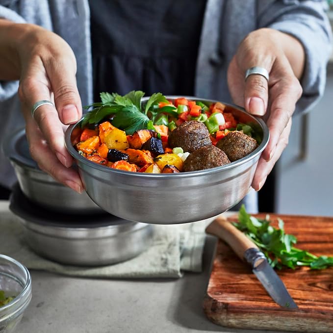 BLACK + BLUM Lunch Bowl - Reusable Meal Prep Containers for Picnic & Camping - Microwavable Stainless Steel Lunch & Dinner Food Storage Box with Leak Proof Lid - Dishwasher & Oven Safe - 650ml | Leak Proof & Airtight, Durable & Reusable, Stackable Food...
