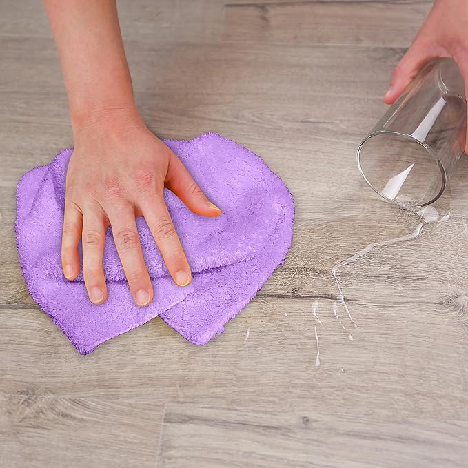 Towelogy® Super Absorbent Microfibre Cloth | Absorbs Over 10 Times its Weight in Water | Sponge-Like Absorbency | Multipurpose Scratch-Free Cleaning Cloth for Household Use (Lilac)