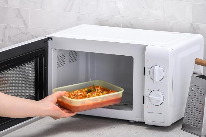 LocknLock Fresh-Block Plastic Food Storage Container | Produce Storage Containers for Fridge | Vegetable & Fruit Storage Containers for Fridge, Airtight Storage, Microwave & Dishwasher Safe 330ml