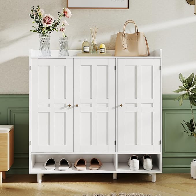 Shoe Cabinet with 3 Doors and Adjustable Shelves, Large Shoe Storage Cabinet for 24–30 Pairs, Modern Farmhouse Shoe Organizer with Open Bottom Shelf for Entryway, Living Room, White