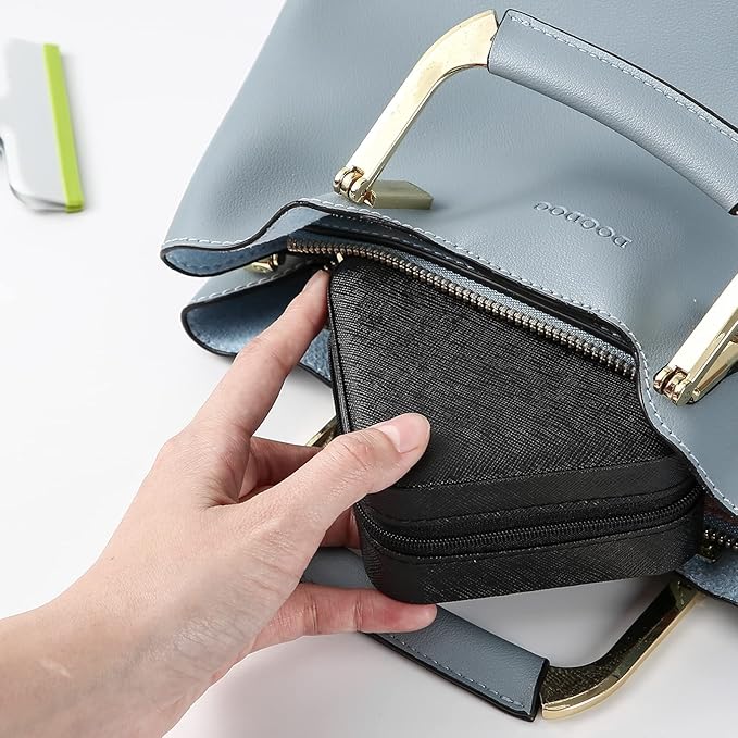 Neveika Portable Travel Mini Jewelry Box Leather Jewellery Ring Organizer Case Storage Gift Box Girls Women (black).