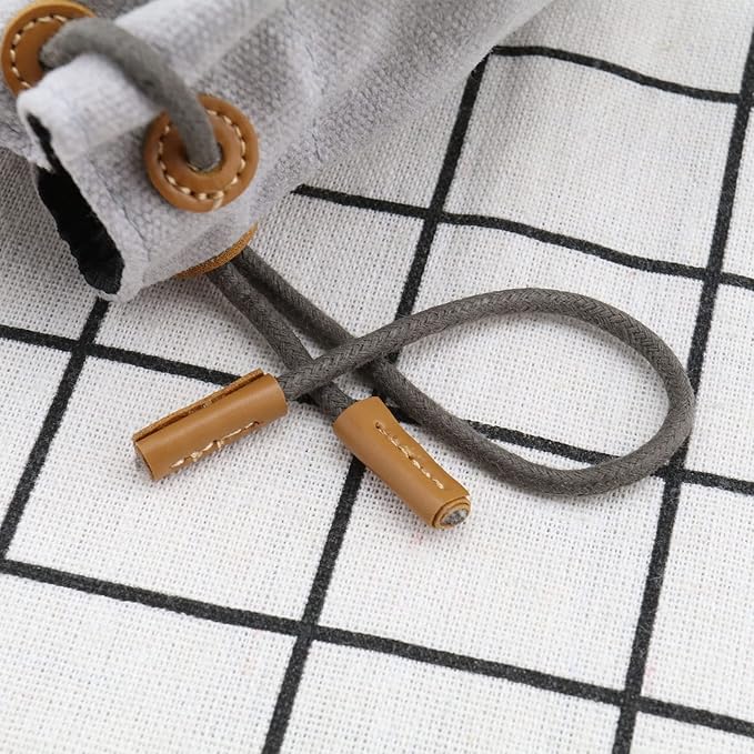 Create idea Dog Treat Pouch Cleanable Dog Treat Training Bag with Clip and Drawstring Pet Snack Bag Food Storage for Dog Training Outdoor Activities Walking Grey