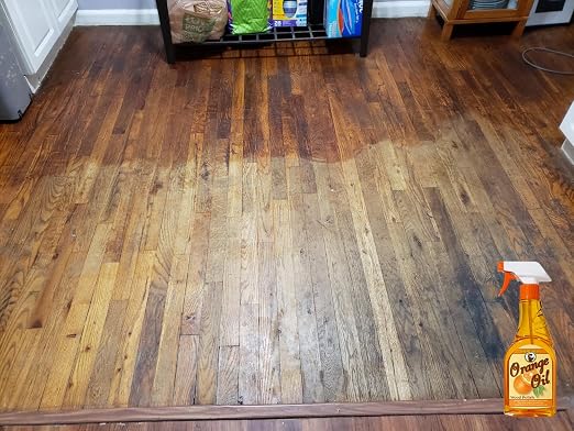 HOWARD - Orange Oil Wood Polish - Revitalize and Conditions Your Wood Furniture, Safe on finished and unfinished wood. Size: 8 Fl oz