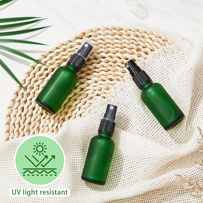 Roshtia 30 Pcs Glass Spray Bottle Clear Empty Bottles Small Refillable Reusable Perfume Bottle with Fine Mist Sprayer Pump for Face Body Travel(1 oz,Green)