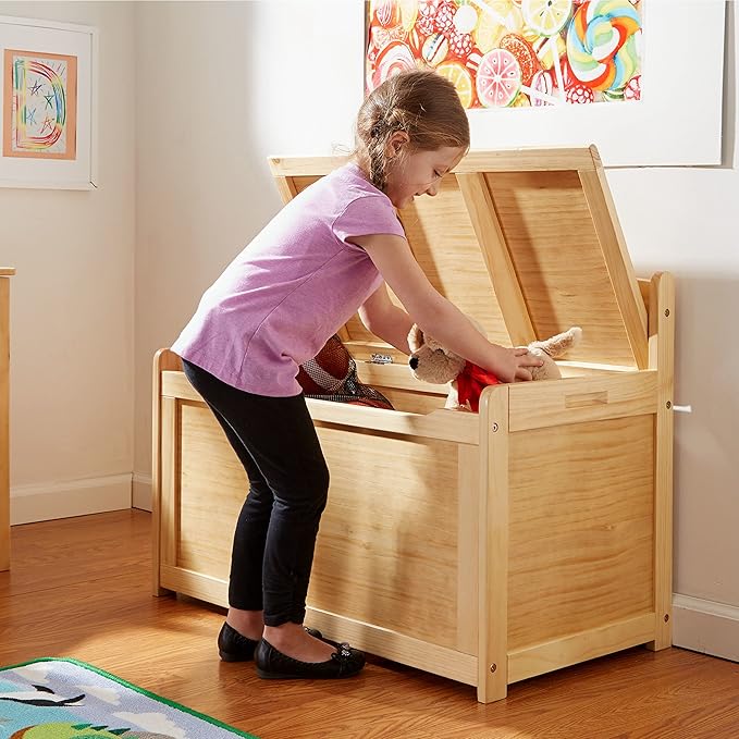 Melissa & Doug Wooden Toy Chest - Light Wood Furniture for Playroom, Blonde Kids Toy Box, Wooden Box Storage Organizer, Children's Furniture Chest