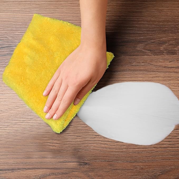 Towelogy® Super Absorbent Microfibre Cloth | Absorbs Over 10x its Weight in Water | Sponge-Like Absorbency | Multipurpose Scratch-Free Cleaning Cloth for Household Use (Yellow)
