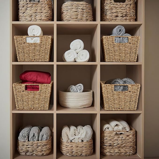 Casafield Set of 4 Seagrass Hyacinth Storage Baskets with Handles - Natural, Woven Storage Bins for Shelves, Blankets, Laundry Organization