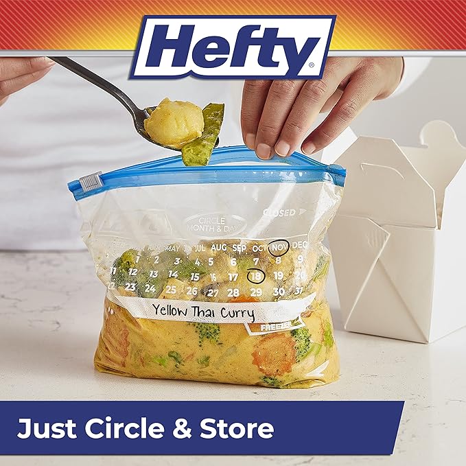 Hefty Calendar Slider Quart Freezer Bags,1 Quart Slider Bags with Stand and Fill Expandable Bottoms,Helps Prevent Freezer Burn,35 Count (Pack of 8)