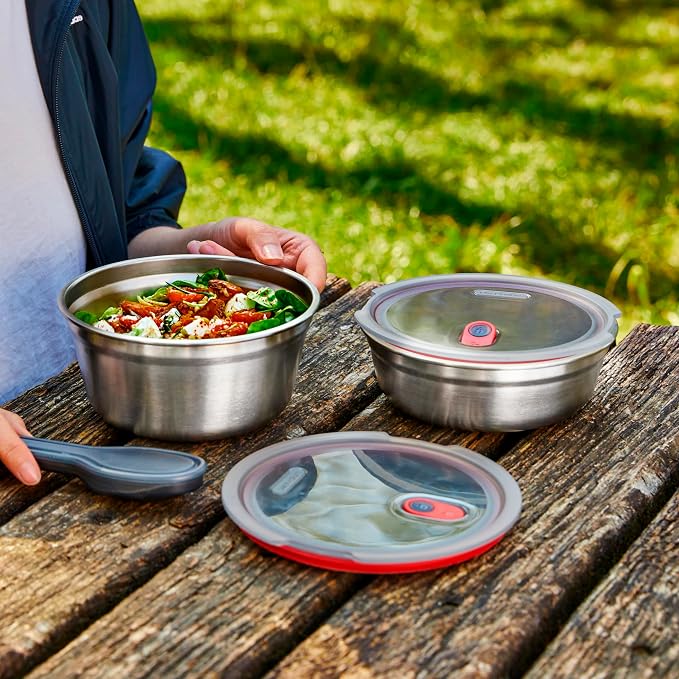 BLACK + BLUM Lunch Bowl | Microwave Safe Stainless Steel | 950ml | Leak Proof & Airtight, Durable & Reusable, Stackable Food Storage, Ideal for Meal Prep Batch Cooking, Lunches and Snacks
