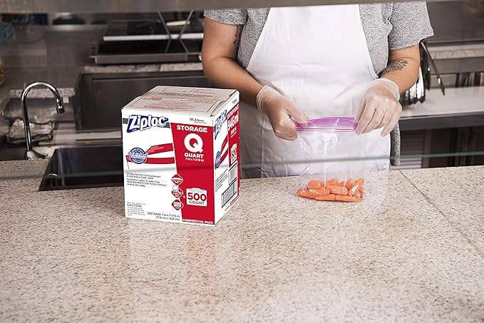 SC Johnson Professional, Ziploc Storage Bags, For Food Organization and Storage, Double Zipper Seal, Easy-Open Tabs Quart, 500 Count (Pack of 2)